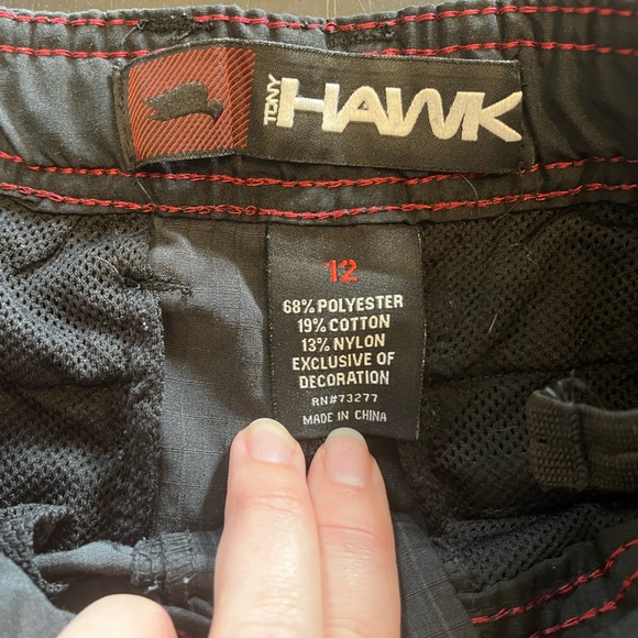 Tony Hawk Black Pin Striped Cargo Shorts Boys Size 12 - Picture 9 of 10